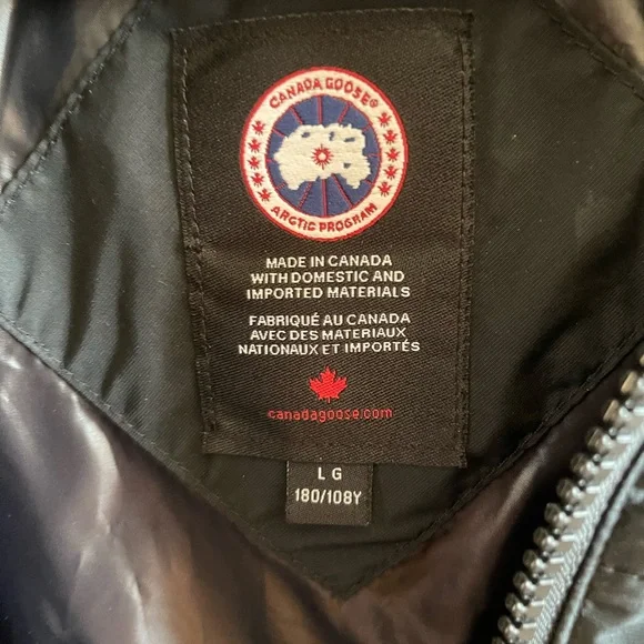 Authentic Canada Goose Men's HyBridge Base Down Jacket Matte Finish